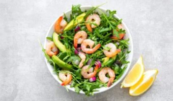 7-simple-and-delicious-keto-salads-recipes-2